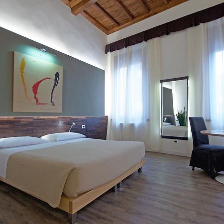 Alkimia Smart Rooms Ferrara Dış mekan fotoğraf